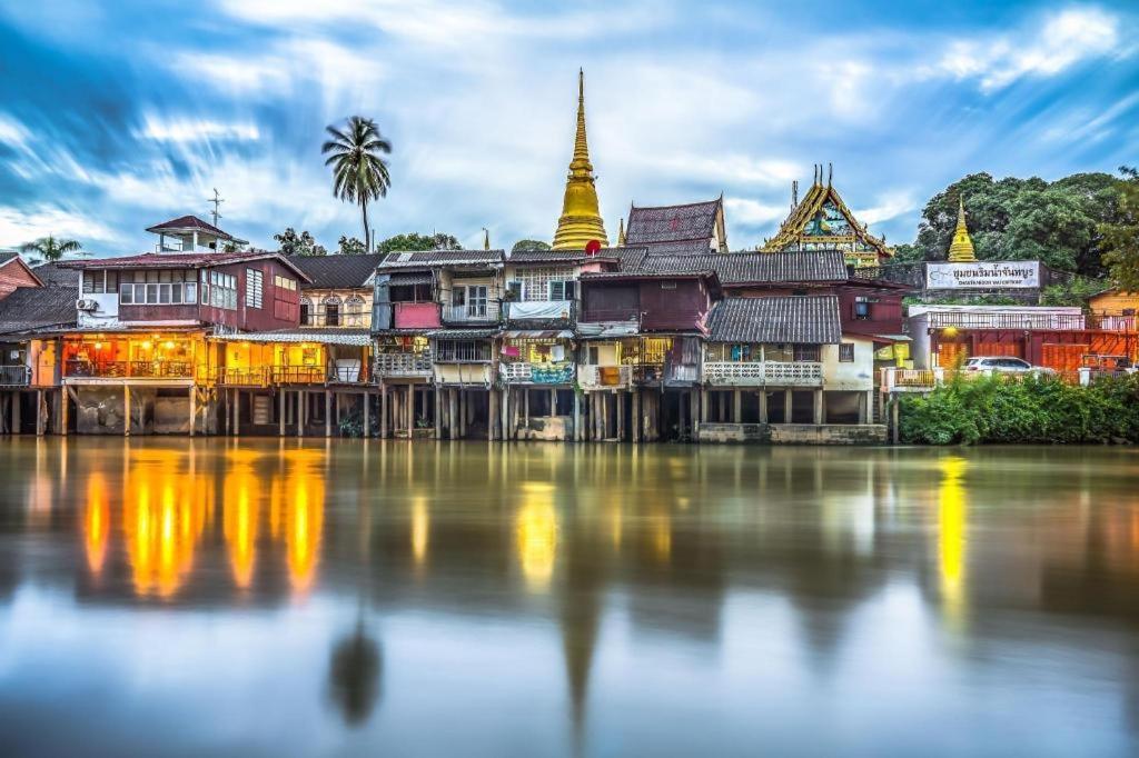 Chanthaburi Center Екстериор снимка